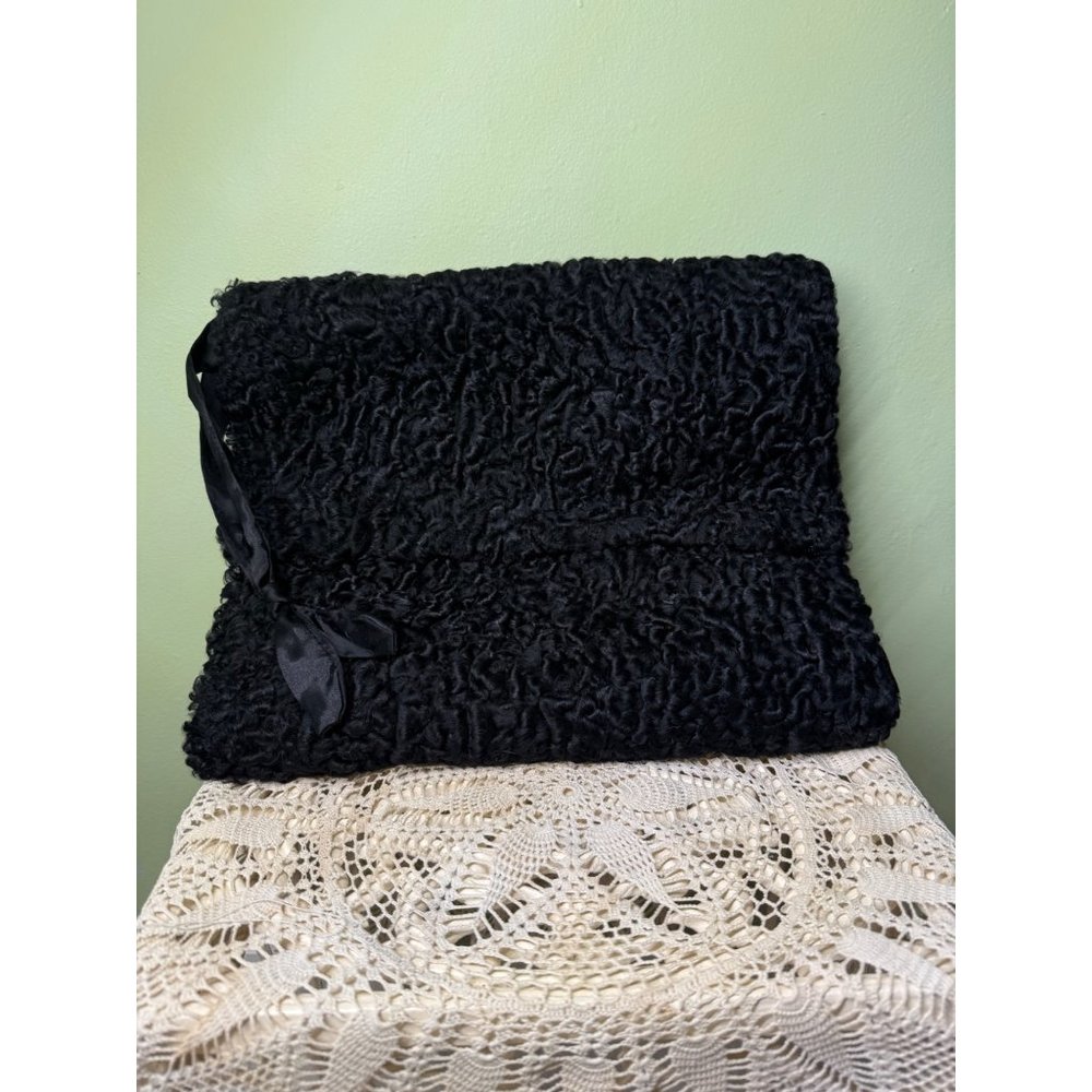 Antique 1920's Curly Black Wool Hand Muff Purse Clutch - Picture 6 of 14